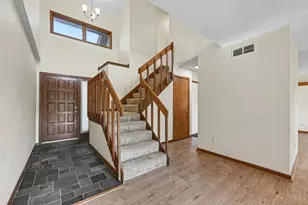 1827 Londonderry Dr, Middletown, OH 45042 - Photo 3