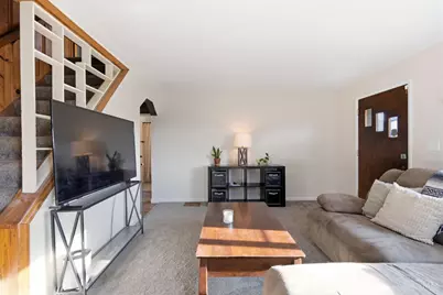 8407 Jackies Drive, Colerain Township, OH 45239 - Photo 5