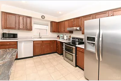 3421 Traskwood Circle #C, Cincinnati, OH 45208 - Photo 17