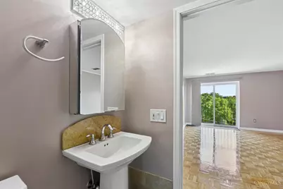 880 Rue De La Paix #A5, Cincinnati, OH 45220 - Photo 27