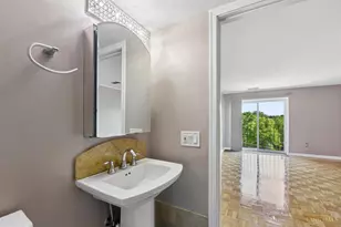 880 Rue De La Paix, Cincinnati, OH 45220 - Photo 27