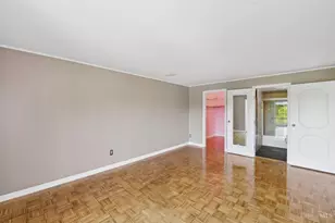 880 Rue De La Paix, Cincinnati, OH 45220 - Photo 23