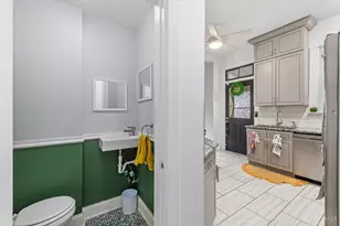 2106 Kemper Ln, Cincinnati, OH 45206 - Photo 11