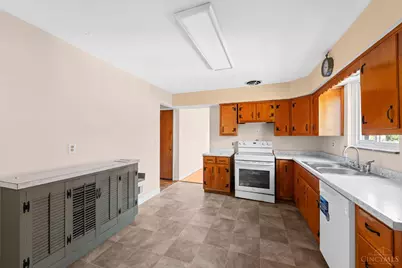 3877 Mantell Avenue, Cincinnati, OH 45236 - Photo 19