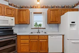 9377 Tri County Hwy, Eagle Township, OH 45171 - Photo 25