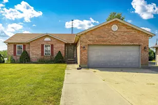 109 Mollie Dr, Hamilton, OH 45013 - Photo 1