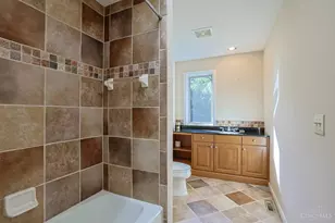 4805 Drake Rd, Cincinnati, OH 45243 - Photo 59