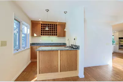 4805 Drake Road, Cincinnati, OH 45243 - Photo 27