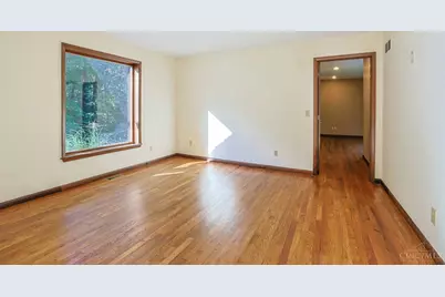 4805 Drake Road, Cincinnati, OH 45243 - Photo 11