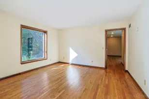4805 Drake Rd, Cincinnati, OH 45243 - Photo 11