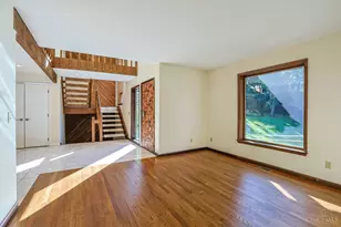 4805 Drake Rd, Cincinnati, OH 45243 - Photo 9