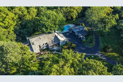 4805 Drake Road, Cincinnati, OH 45243 - Photo 3