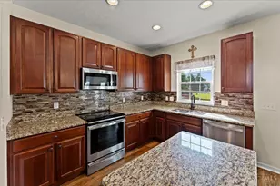 4456 Springfield Ct, Union Township, OH 45103 - Photo 9