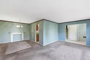 6200 Benzing Dr, Fairfield, OH 45014 - Photo 9
