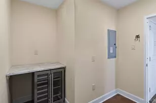 2401 Ingleside Ave, Cincinnati, OH 45206 - Photo 33