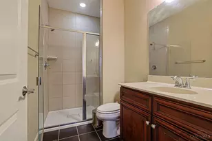 211 E Rochelle St, Cincinnati, OH 45219 - Photo 27