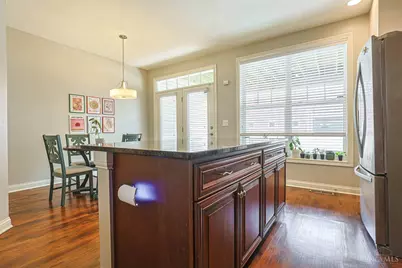 211 E Rochelle Street, Cincinnati, OH 45219 - Photo 15