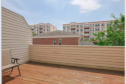 211 E Rochelle Street, Cincinnati, OH 45219 - Photo 31