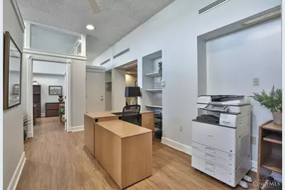 2444 Madison Road #102, Cincinnati, OH 45208 - Photo 19