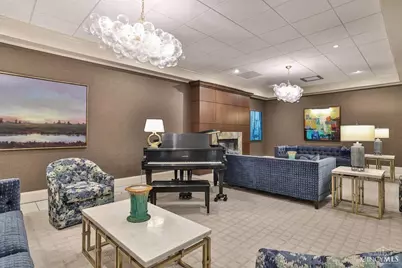 2444 Madison Road #102, Cincinnati, OH 45208 - Photo 25