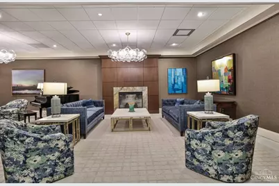2444 Madison Road #102, Cincinnati, OH 45208 - Photo 23