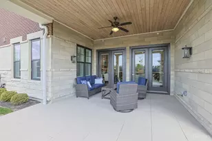 230 Vintage Club Dr, Montgomery, OH 45249 - Photo 23