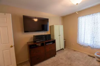 4081 Bonita Drive, Middletown, OH 45044 - Photo 11