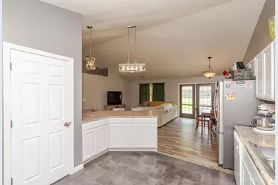 826 Lakengren Drive, Lake Lakengren, OH 45320 - Photo 15