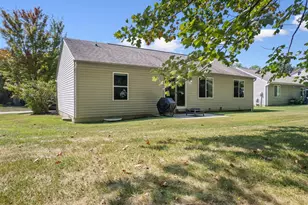 1518 Creekside Rd, Batavia Township, OH 45102 - Photo 9