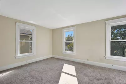 111 S Edgewood Avenue, Hamilton, OH 45013 - Photo 9