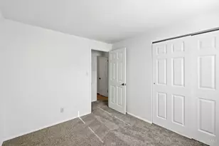 1034 Terrytown Ct, Springdale, OH 45246 - Photo 23