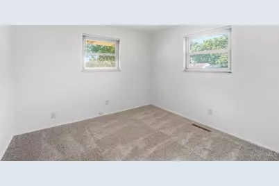 1034 Terrytown Court, Springdale, OH 45246 - Photo 19
