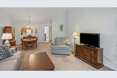 821 Neeb Road #4, Delhi Township, OH 45233 - Photo 7