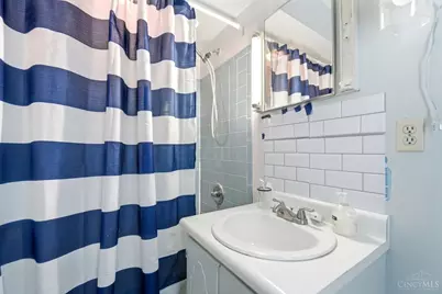 7941 Hunters Ridge Drive, West Chester, OH 45069 - Photo 23