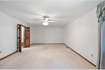 249 Wilkes Court, Beavercreek, OH 45434 - Photo 41