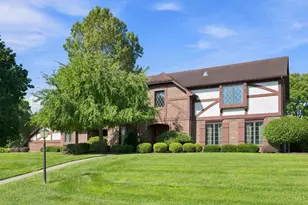 249 Wilkes Ct, Beavercreek, OH 45434 - Photo 1