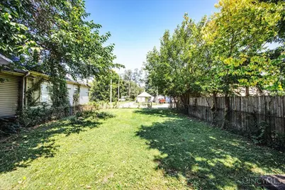 1915 Woodlawn Avenue, Middletown, OH 45044 - Photo 31