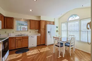 999 Wittshire Ln, Anderson Township, OH 45255 - Photo 3