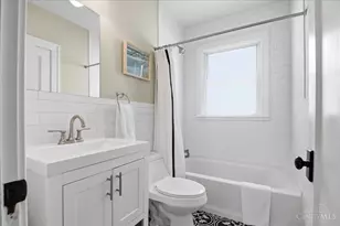 6928 Britton Ave, Cincinnati, OH 45227 - Photo 13