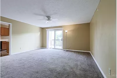 4300 Regency Ridge Court #208, Green Township, OH 45248 - Photo 7