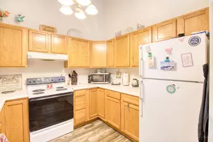 101 Crooked Creek Ln, Georgetown, OH 45121 - Photo 5