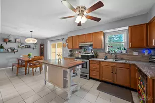 3736 Benhill Dr, Colerain Township, OH 45247 - Photo 9