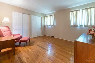 1585 Silverglade Ct, Springfield Township, OH 45240 - Photo 21