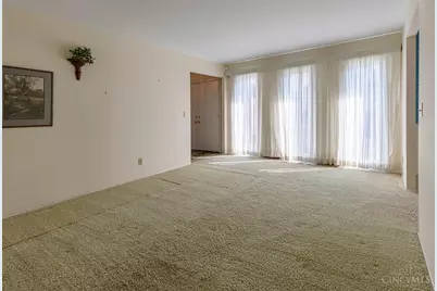 1585 Silverglade Court, Springfield Township, OH 45240 - Photo 11