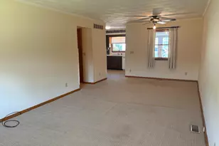 224 S East St, Hillsboro, OH 45133 - Photo 15