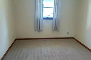 224 S East St, Hillsboro, OH 45133 - Photo 21