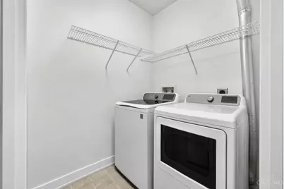 5413 Michelles Oak Court #5413E, Green Township, OH 45248 - Photo 9