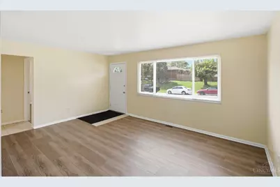 766 Hargrove Way, Forest Park, OH 45240 - Photo 5