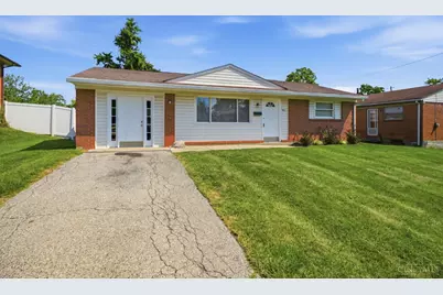 766 Hargrove Way, Forest Park, OH 45240 - Photo 3
