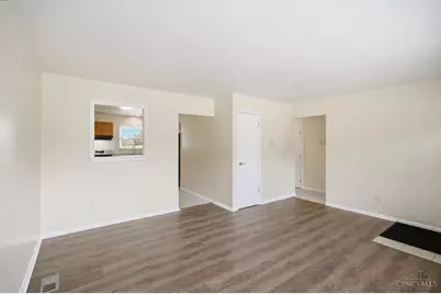 766 Hargrove Way, Forest Park, OH 45240 - Photo 9